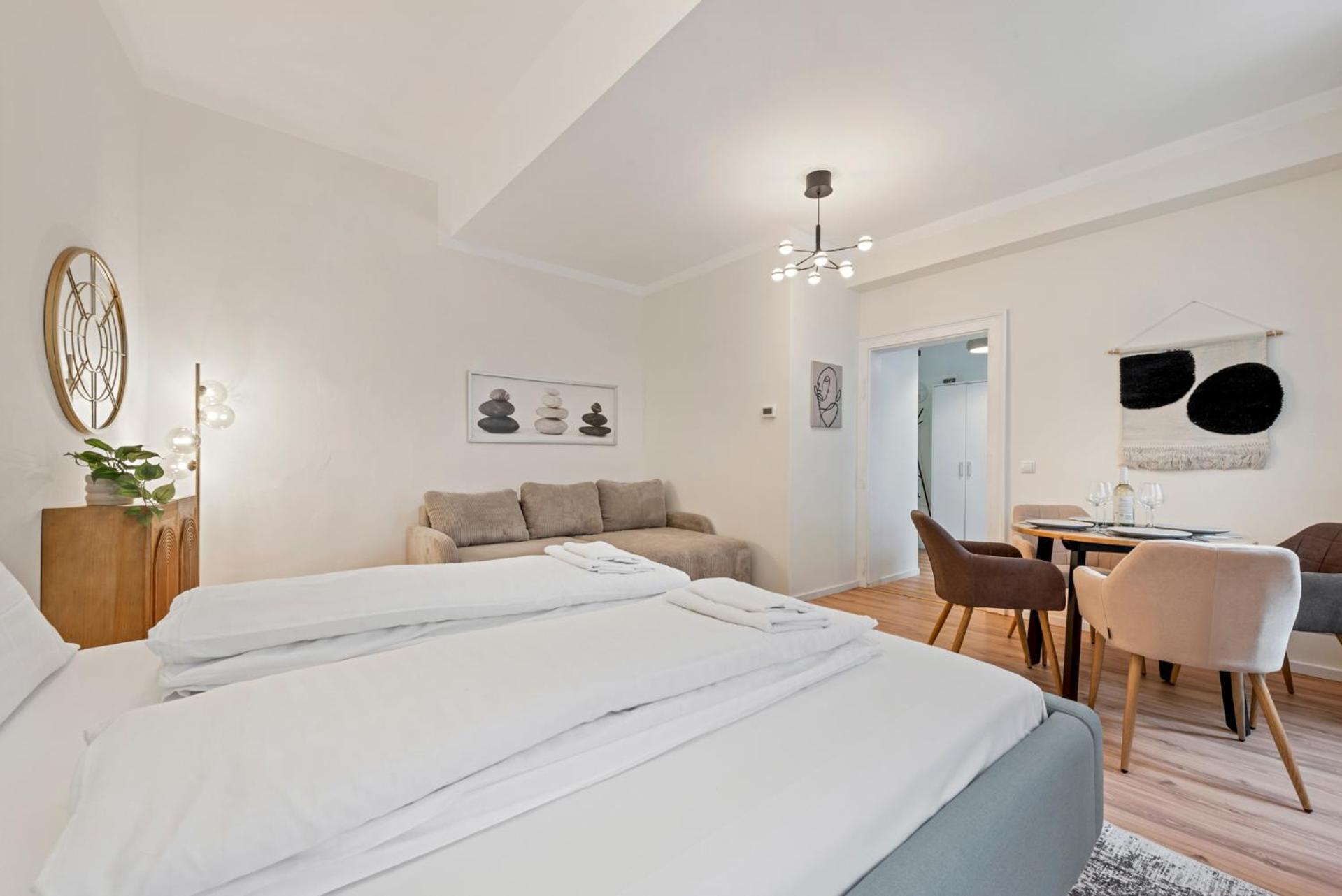 Cozy City Apartment - 15 Min To City-Centre - Contactless 24H Check-In Vienna Esterno foto