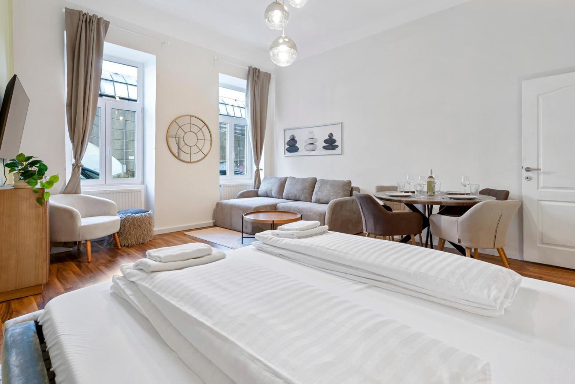 Cozy City Apartment - 15 Min To City-Centre - Contactless 24H Check-In Vienna Esterno foto